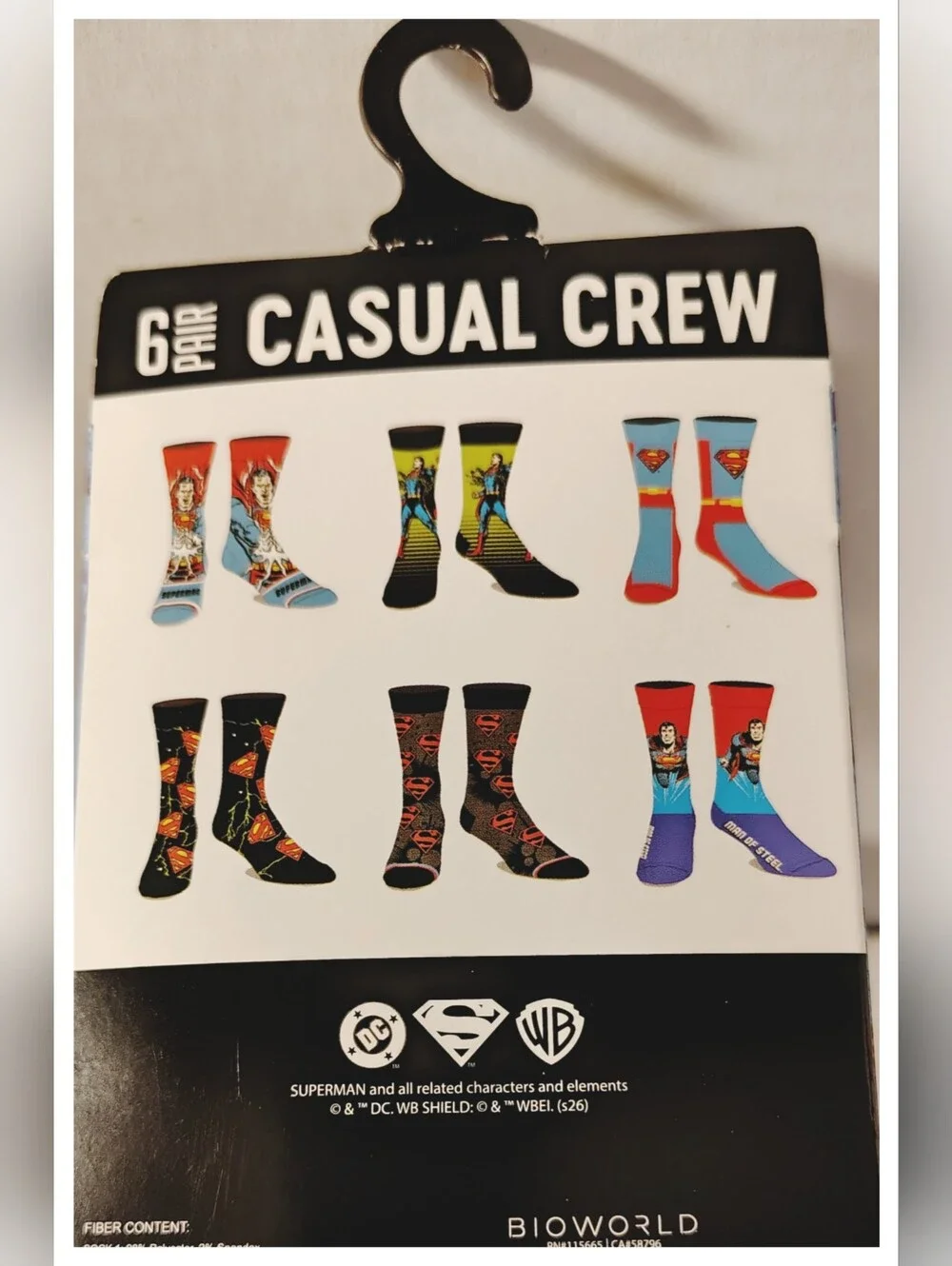 D.C. Comics 'SUPERMAN' 6-Pair of Novelty Crew Socks - Fits Shoe Size 8-12 *NIP*